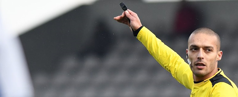 Famalicão: Cláudio Pereira vai arbitrar o FC Famalicão x CF Estrela da Amadora