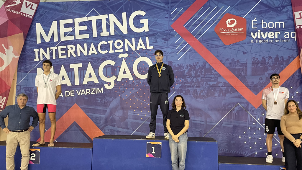 Famalicão: Leonardo Fernandes vence no Meeting Internacional da Póvoa de Varzim