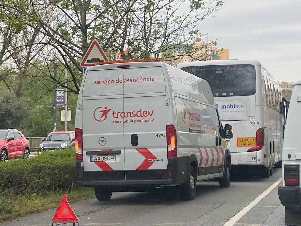 Famalicão: Autocarro avaria e congestiona trânsito no centro da cidade
