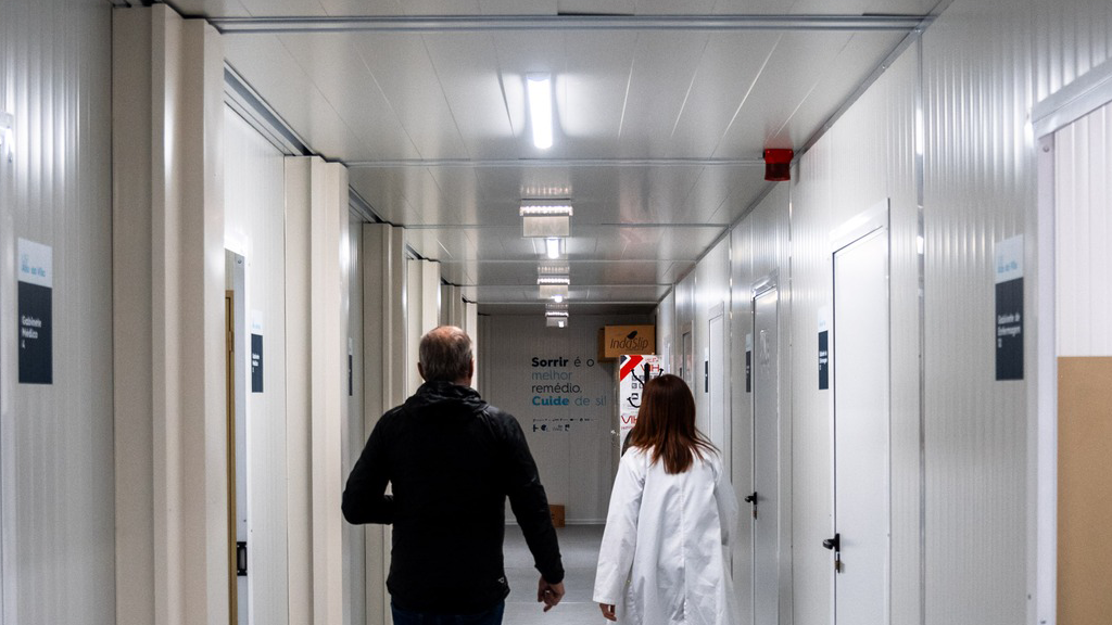 Famalicão: Câmara Municipal refuta acusações do PAN sobre as condições das instalações provisórias do Centro de Saúde