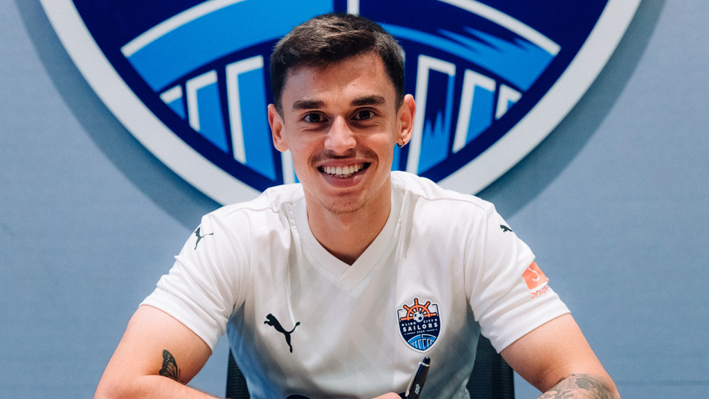 Famalicão: Diogo Costa brilha nas meias-finais da Champions Asiática