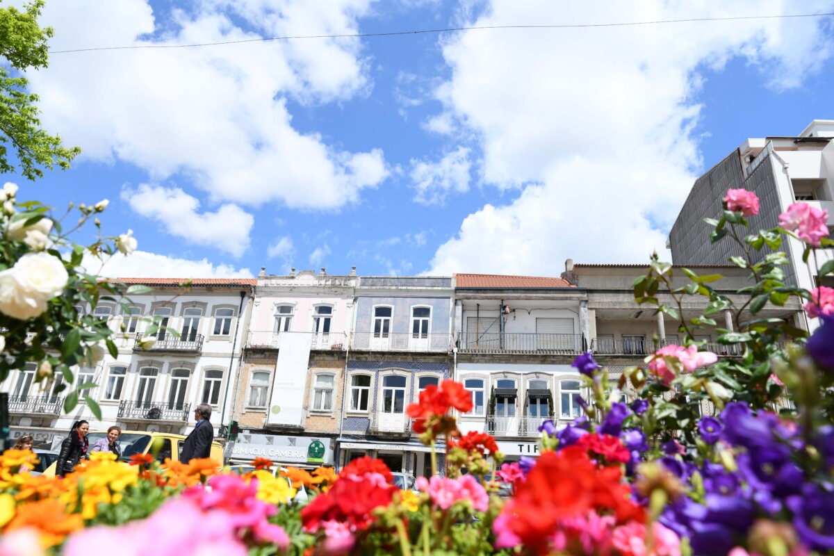 Famalicão: Muitas flores e animação no centro da cidade