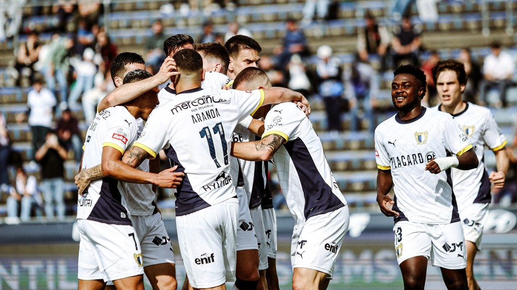 Famalicão a um ponto de superar o segundo melhor registo na I Liga