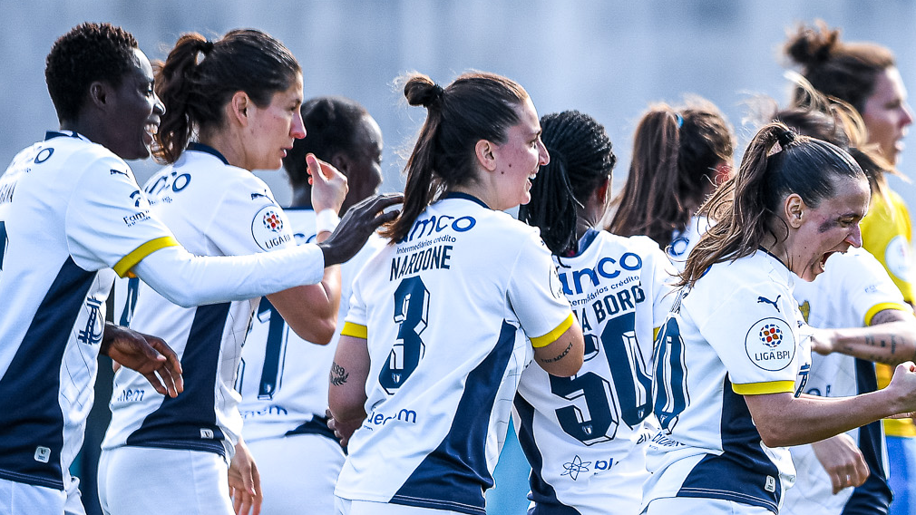 Famalicão vence Damaiense e continua na luta pelo play-off manutenção