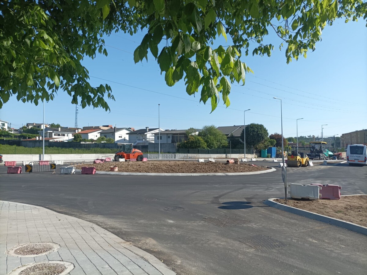 Famalicão: Nova rotunda da Av. dos Descobrimentos abre no final de julho