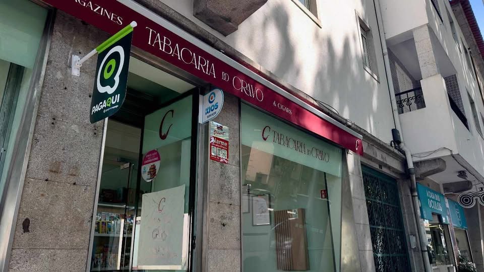 Tabacaria do Cravo já abriu portas no centro de Famalicão