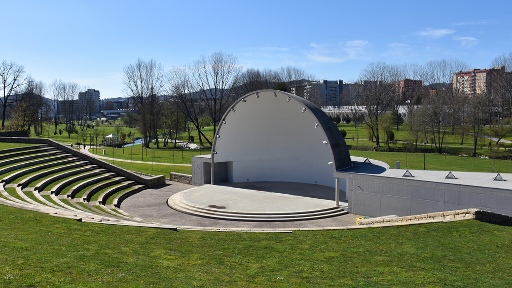 Famalicão: Festival de folclore e cantares ao desafio no aniversário de "Hoje é Domingo" da Cidade Hoje