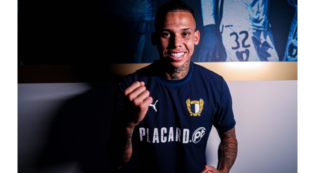 Famalicão: Gustavo Garcia é o primeiro reforço