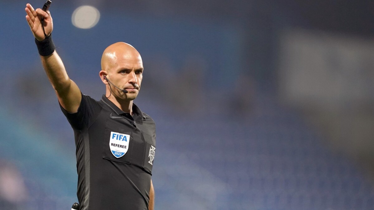 Luís Godinho apita Famalicão x Sta Clara