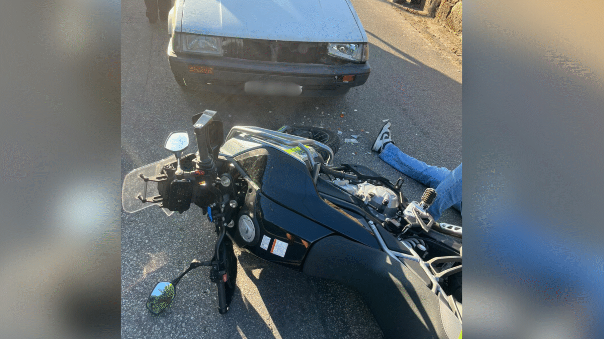 Famalicão: Motociclista de 22 anos abalroado por carro em contramão