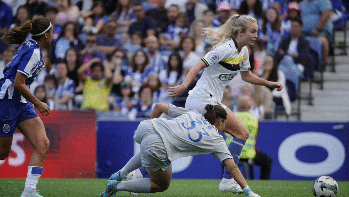 Famalicão: Equipa feminina vence na apresentação do FC Porto