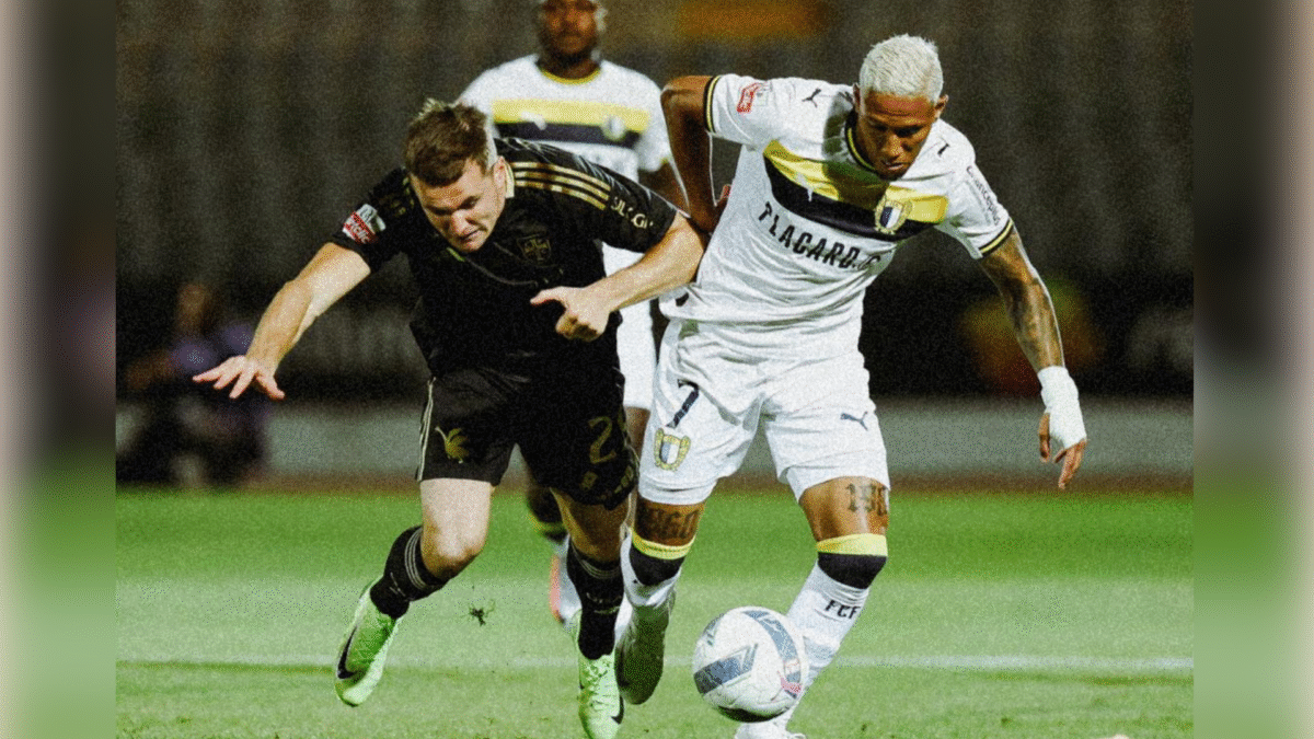 Famalicão empata com o Casa Pia (1-1)