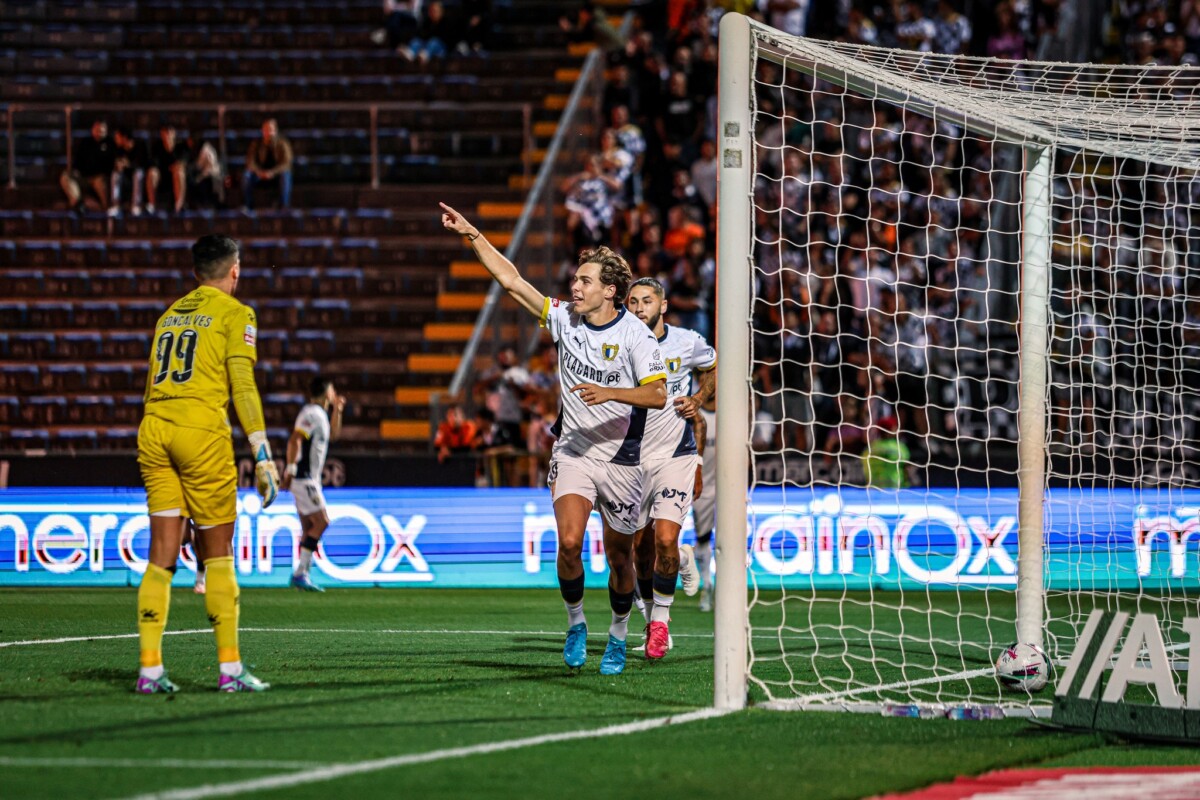 Famalicão: Gustavo Sá é o terceiro melhor jovem da I Liga