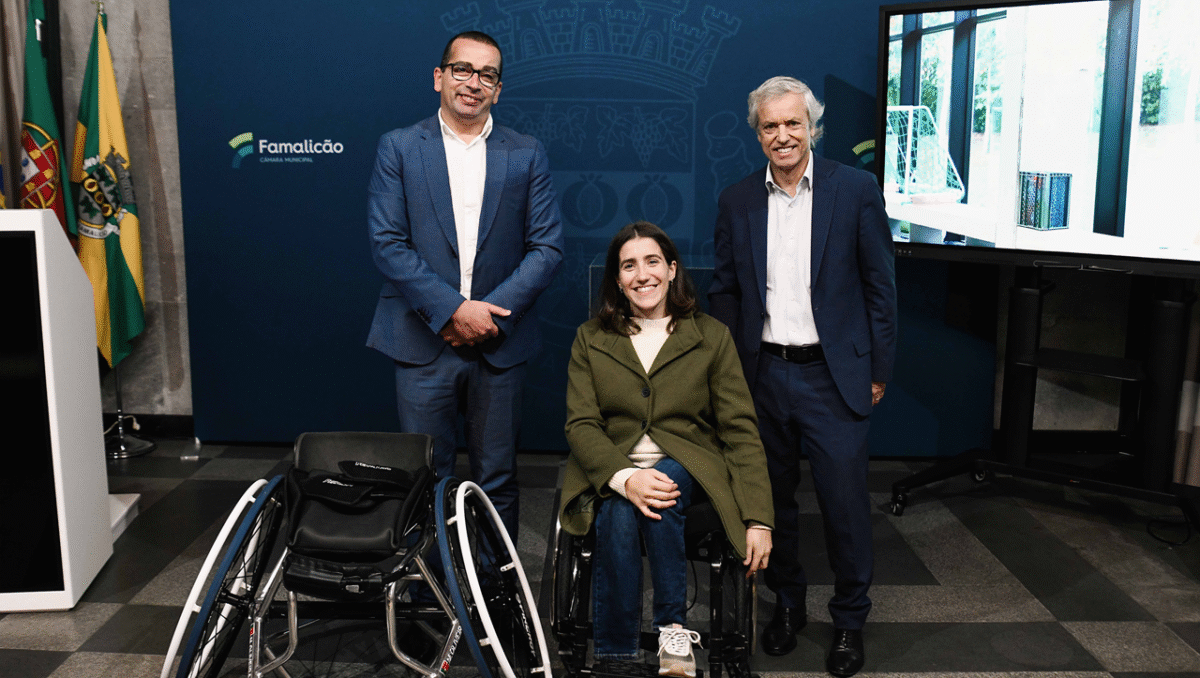 Famalicão: Município apoia a única mulher do país a jogar ténis em cadeira de rodas