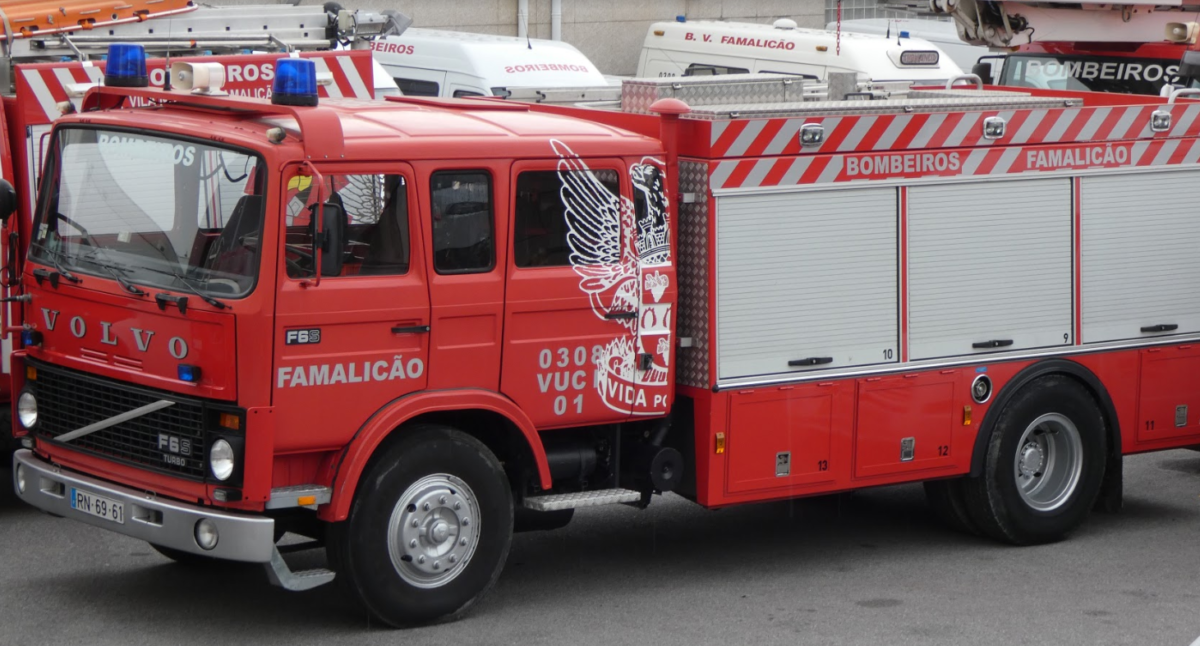 Famalicão: Bombeiros alertados para incêndio em garagem na freguesia de Vermoim