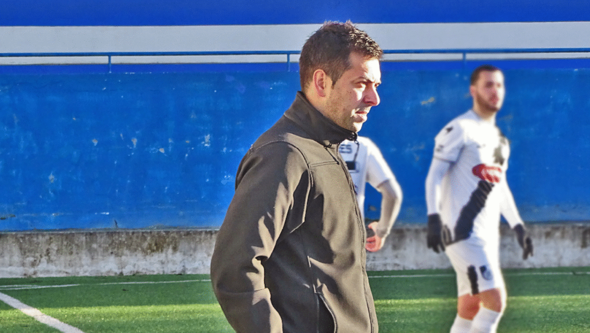 Famalicão: Ninense reforça primeiro lugar e candidatura à subida de divisão