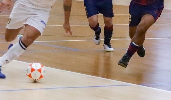 Famalicão: S. Mateus e FC Famalicão lutam pelo título distrital sub-19