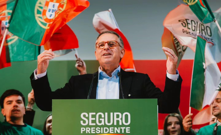 Presidenciais: Seguro vence em todas as projeções das televisões